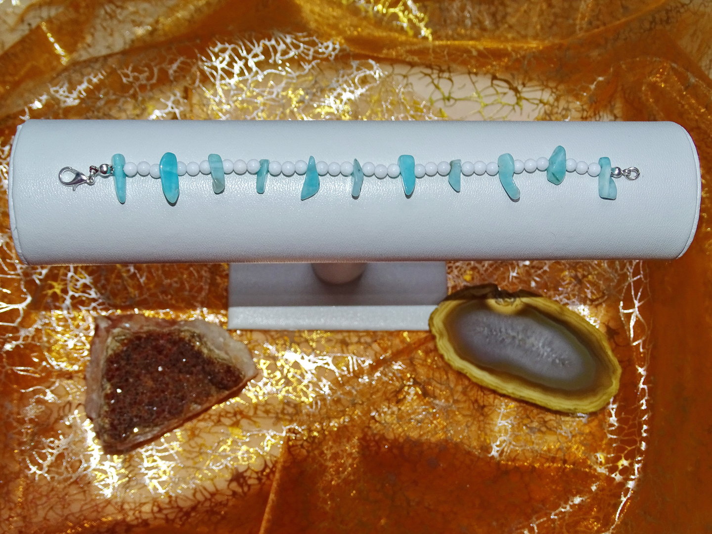 Edelsteinarmband aus Amazonit und weißer Jade - Unikat