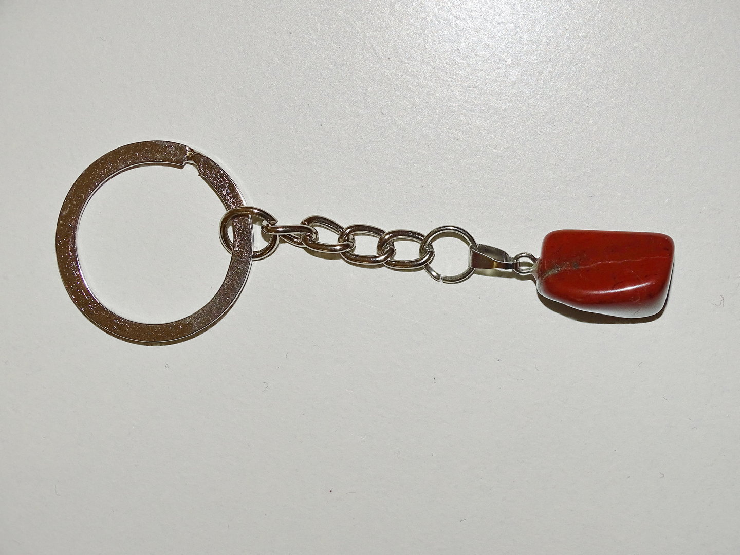 Schlüsselanhänger mit rot-braunem Achat - Unikat