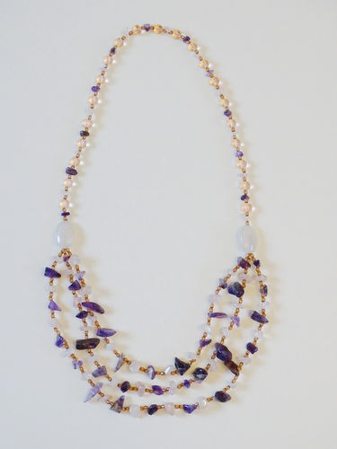 Edelsteinkette aus Rosenquarz, Amethyst und Glas-Perlen - Unikat